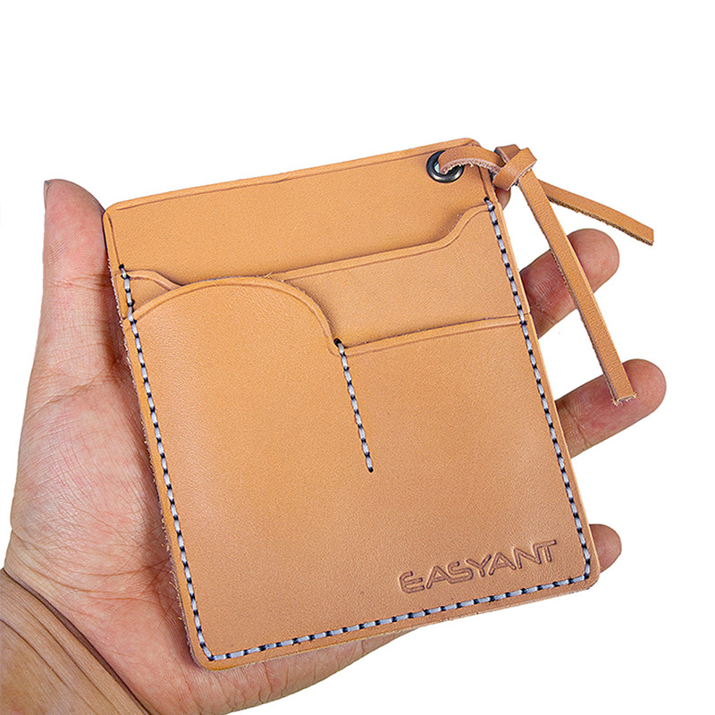 Étui en cuir tanné végétal fai - Multitool Credit Card avis et prix